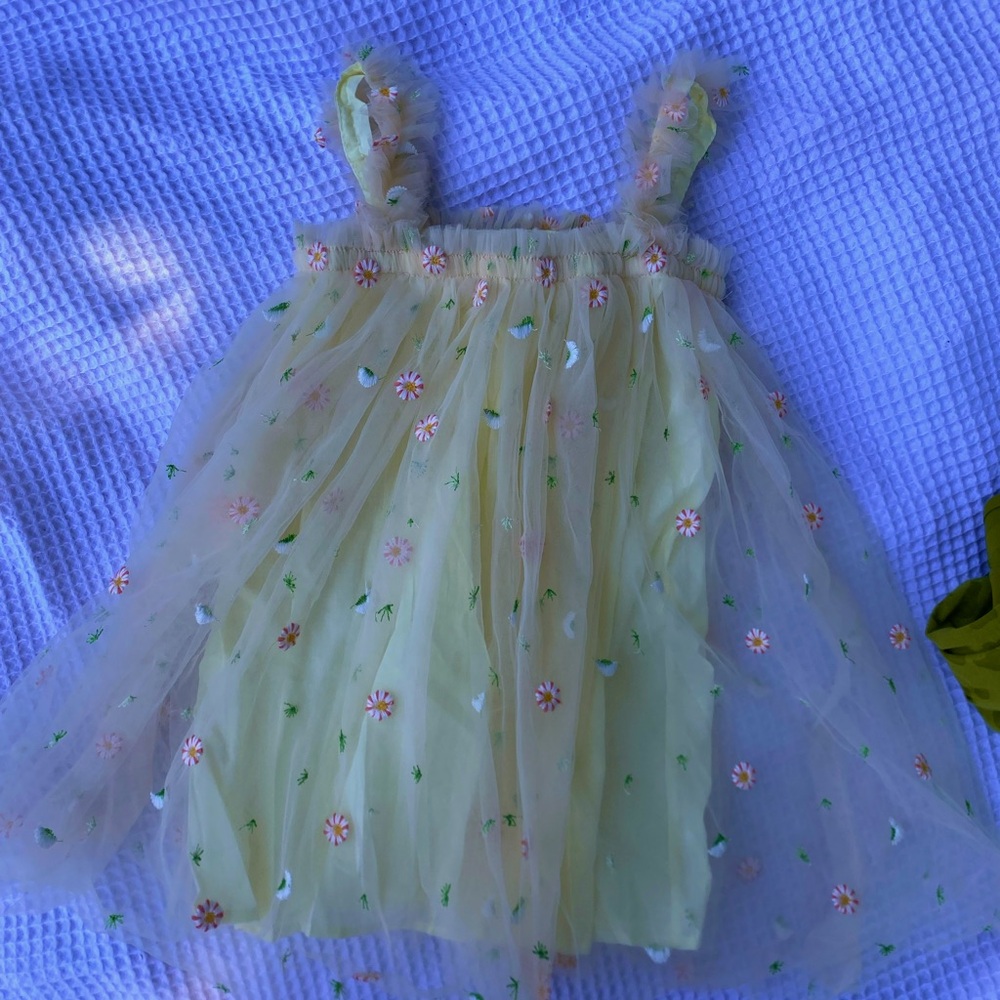 Girls flower dress